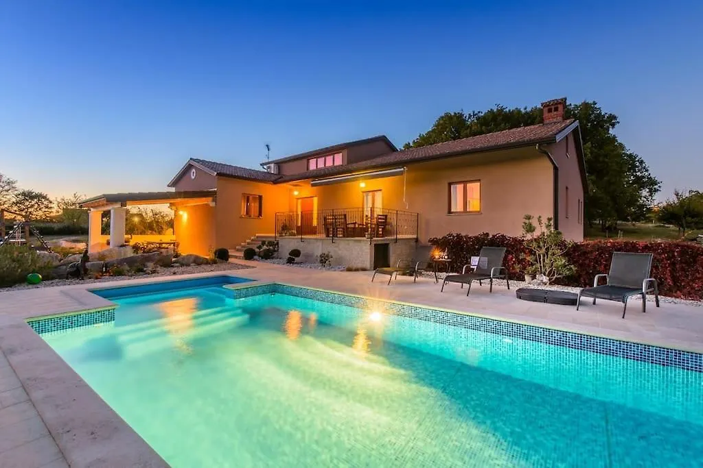 Villa Emini By Istrialux Novaki Motovunski 0*,  Croatia