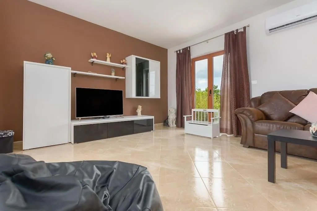 Villa Emini By Istrialux Novaki Motovunski