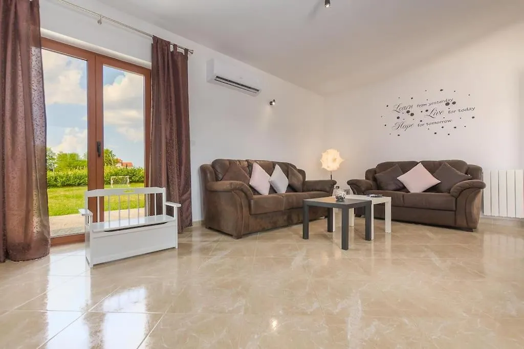Villa Emini By Istrialux Novaki Motovunski 0*,